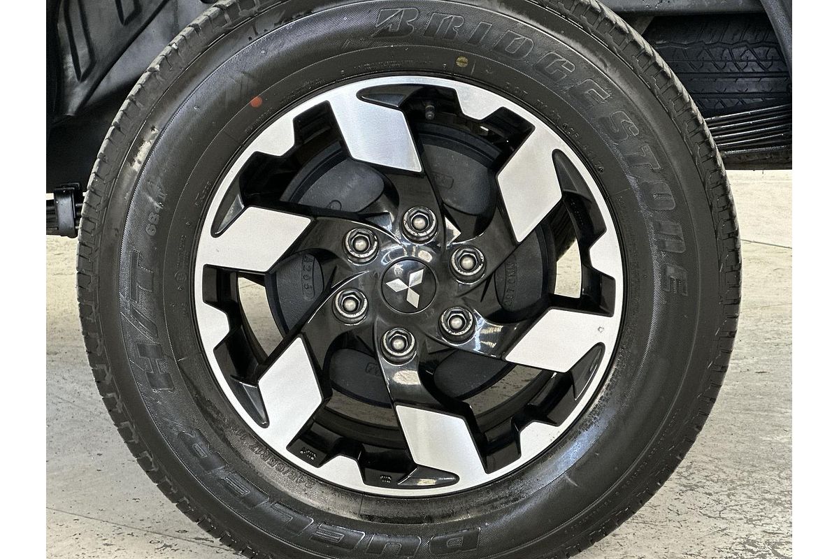 2017 Mitsubishi Triton Exceed MQ 4X4