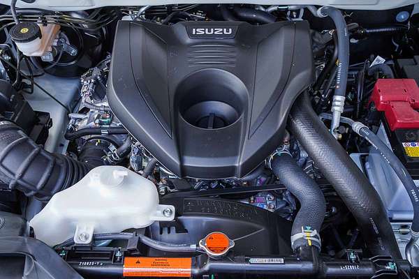 2025 Isuzu MU-X LS-T