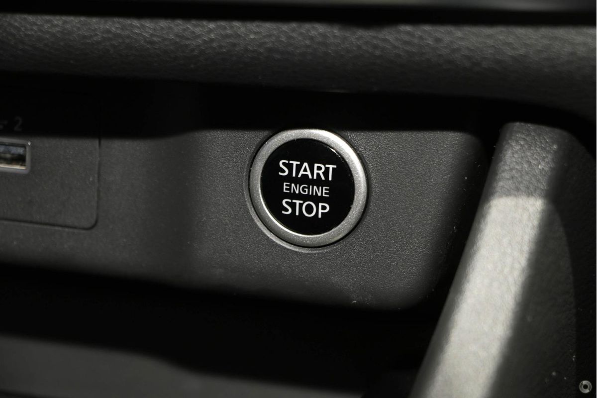 2025 Nissan X-TRAIL ST T33