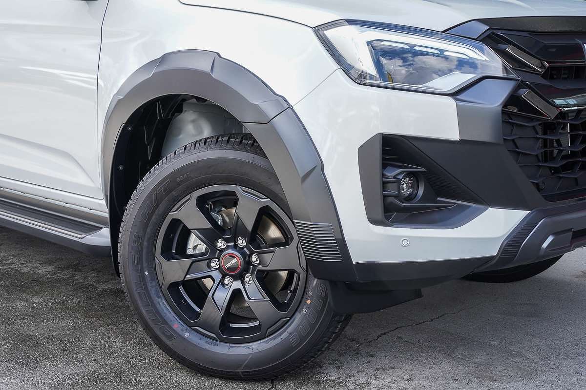 2025 Isuzu D-MAX X-TERRAIN 4X4