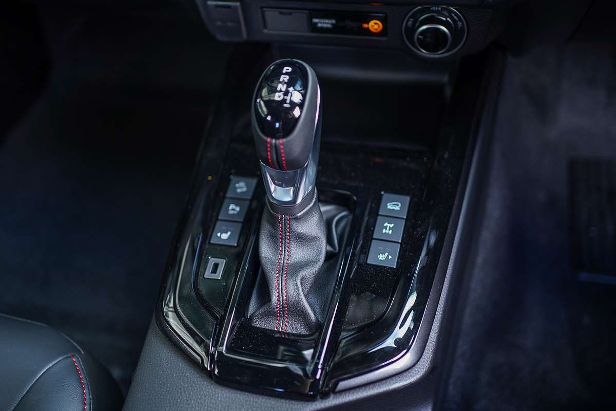 2025 Isuzu D-MAX X-TERRAIN 4X4