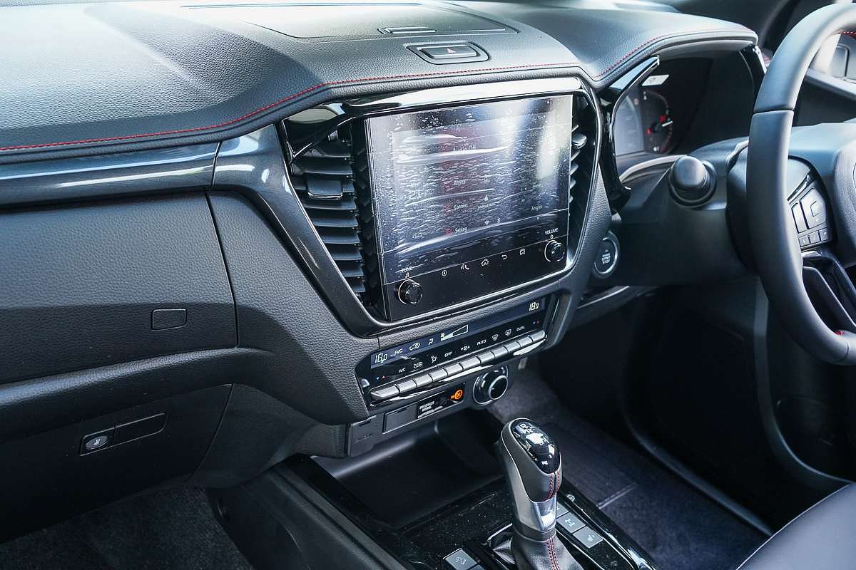 2025 Isuzu D-MAX X-TERRAIN 4X4