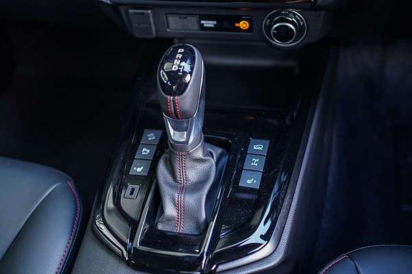 2025 Isuzu D-MAX X-TERRAIN 4X4