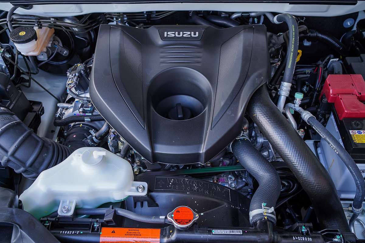 2025 Isuzu D-MAX X-TERRAIN 4X4