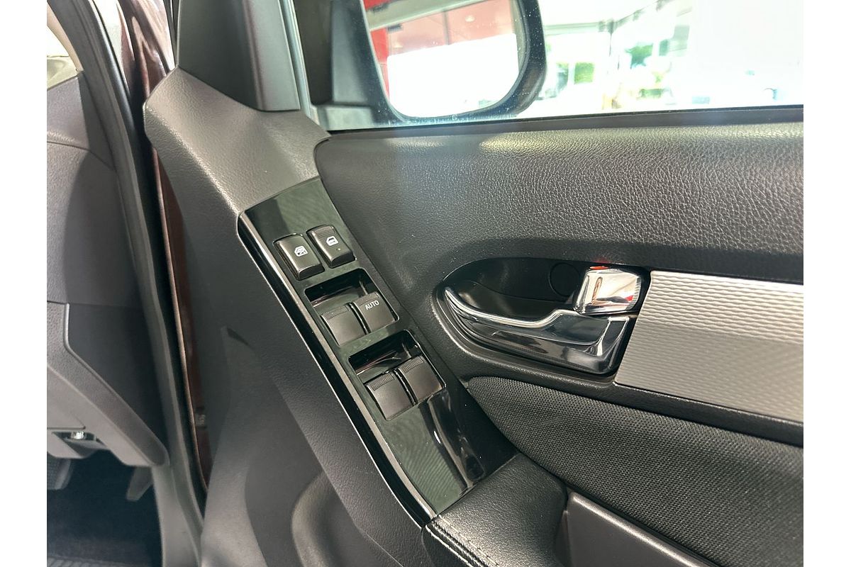 2017 Isuzu MU-X LS-U