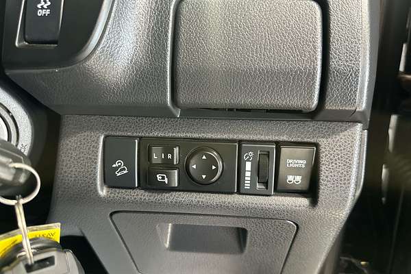 2017 Isuzu MU-X LS-U