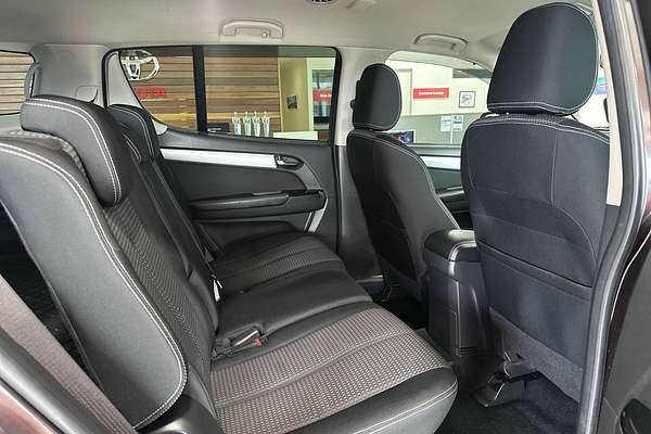 2017 Isuzu MU-X LS-U