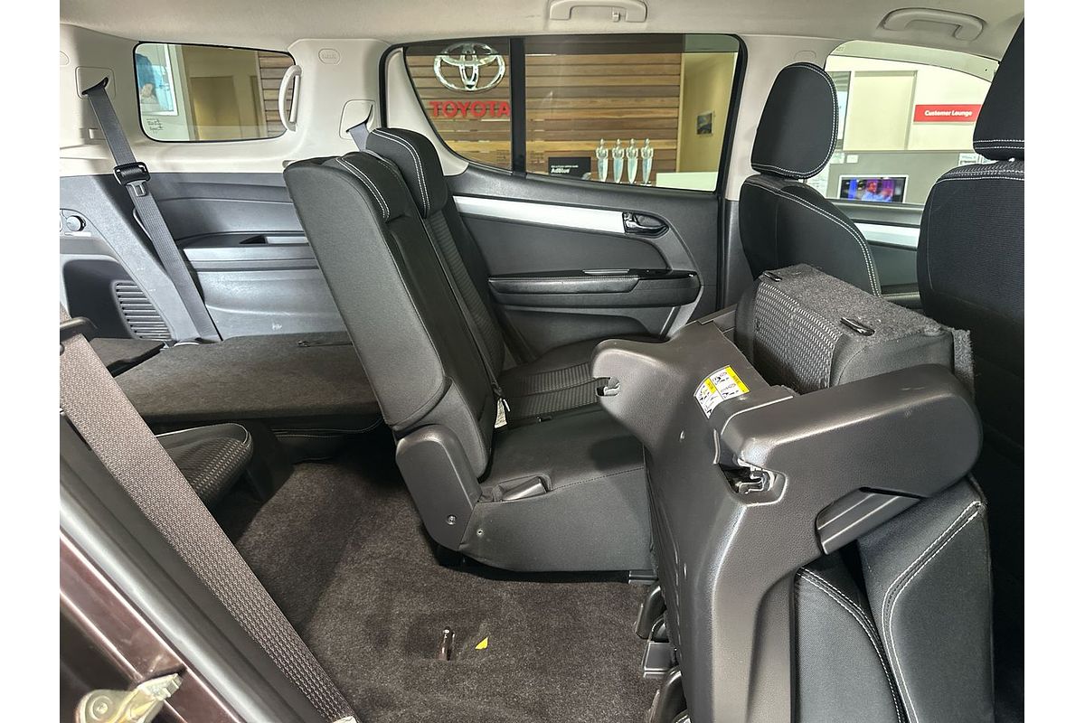 2017 Isuzu MU-X LS-U