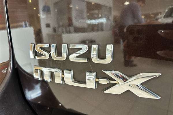2017 Isuzu MU-X LS-U