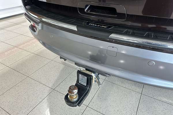 2017 Isuzu MU-X LS-U