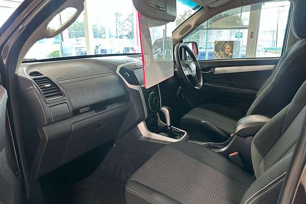 2017 Isuzu MU-X LS-U