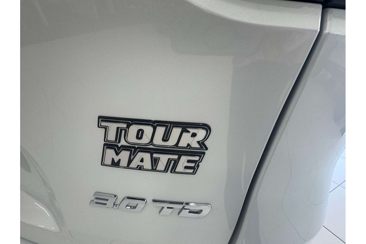 2025 Isuzu MU-X LS-T