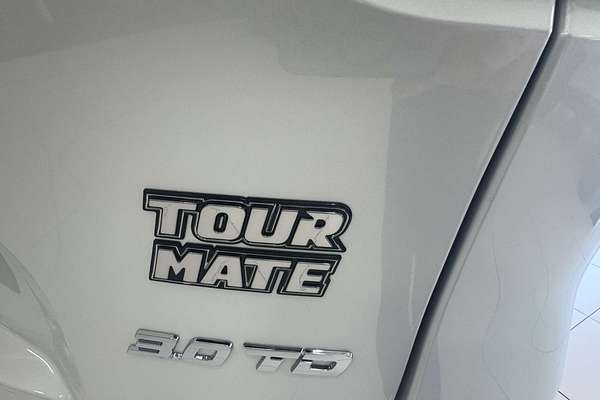 2025 Isuzu MU-X LS-T