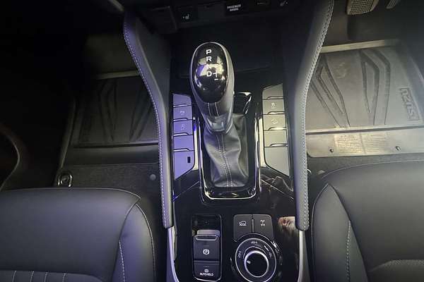 2025 Isuzu MU-X LS-T