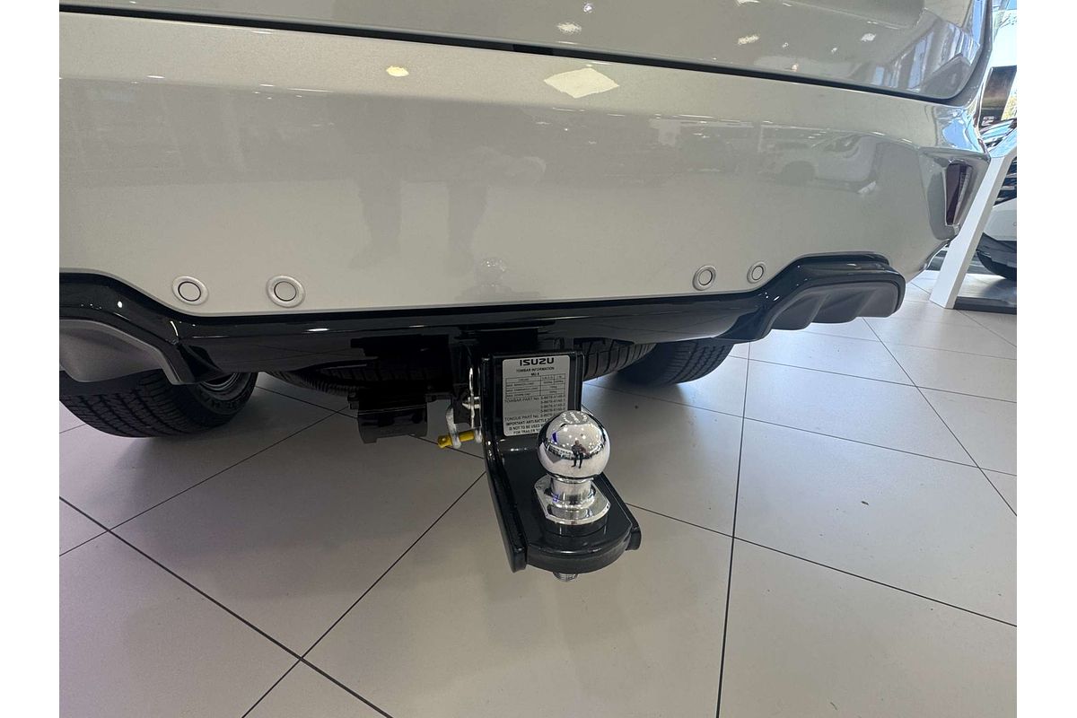 2025 Isuzu MU-X LS-T