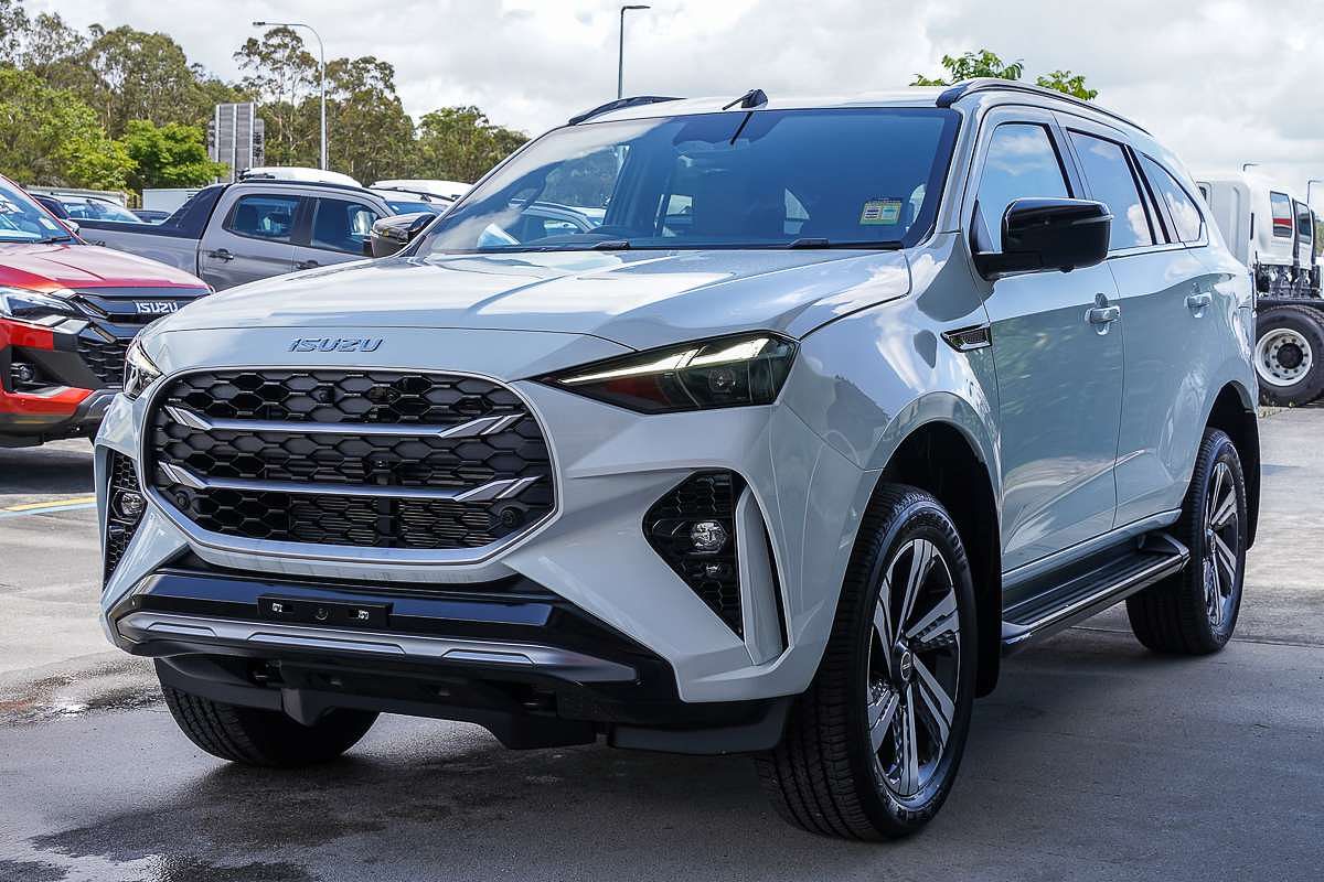 2025 Isuzu MU-X LS-T