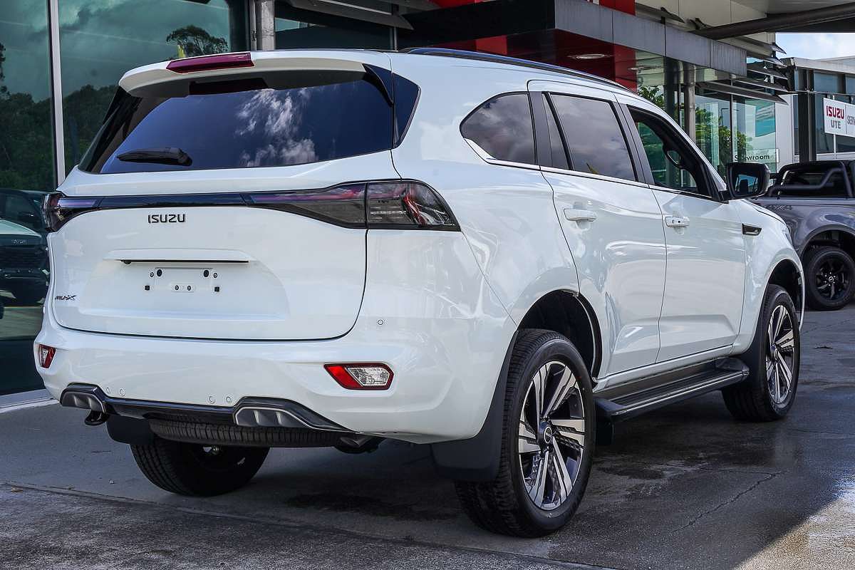 2025 Isuzu MU-X LS-T
