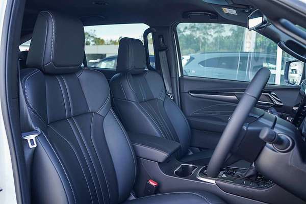 2025 Isuzu MU-X LS-T