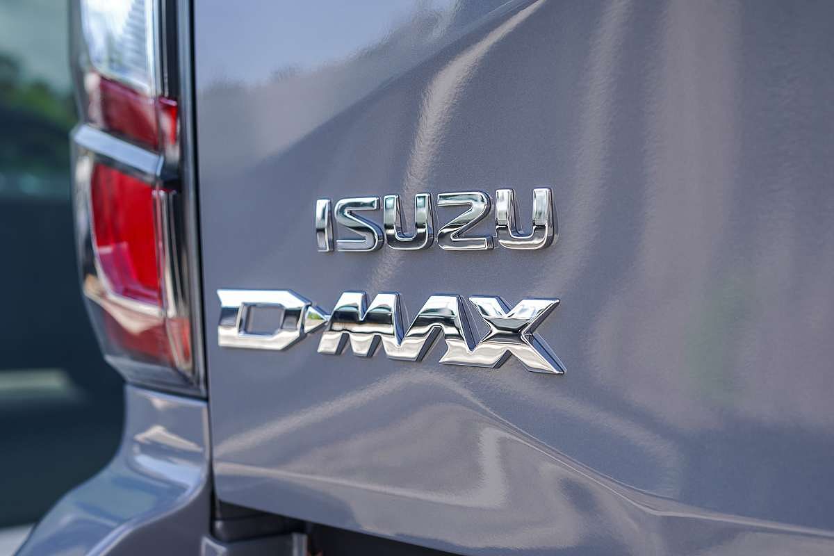 2025 Isuzu D-MAX X-TERRAIN 4X4