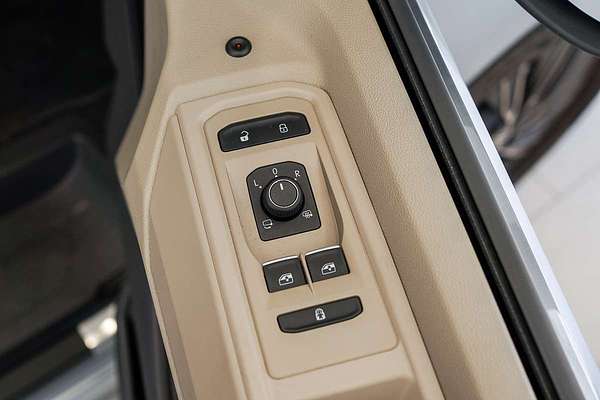 2024 Volkswagen Multivan TDI360 Life T7 SWB