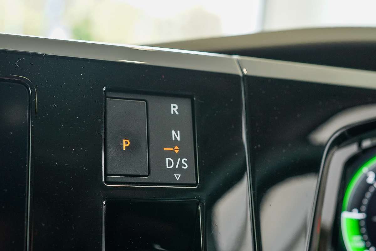 2024 Volkswagen Multivan TDI360 Life T7 SWB