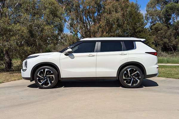 2022 Mitsubishi Outlander Aspire ZM