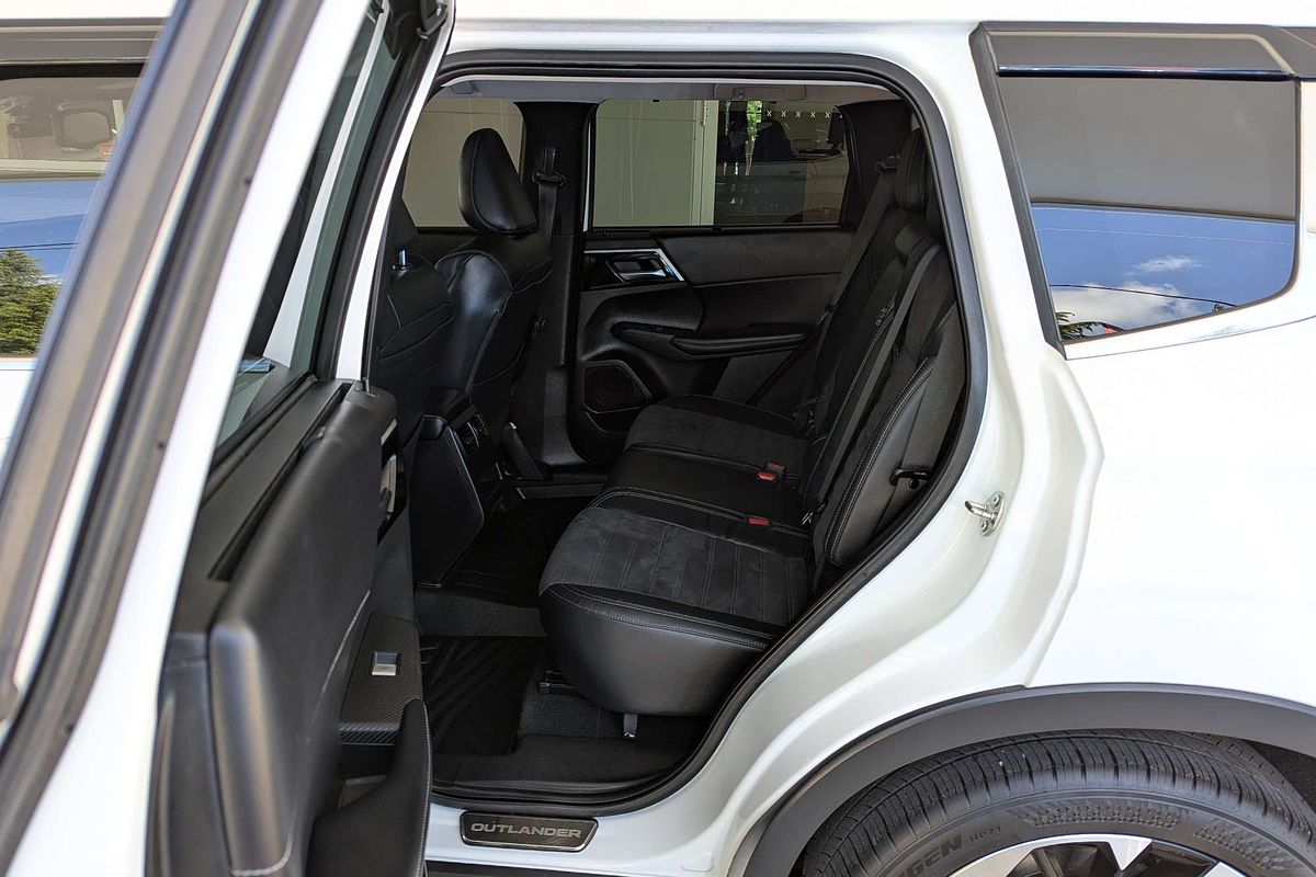 2022 Mitsubishi Outlander Aspire ZM