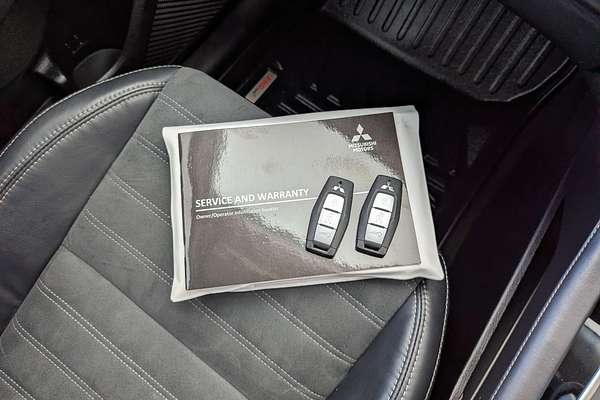 2022 Mitsubishi Outlander Aspire ZM