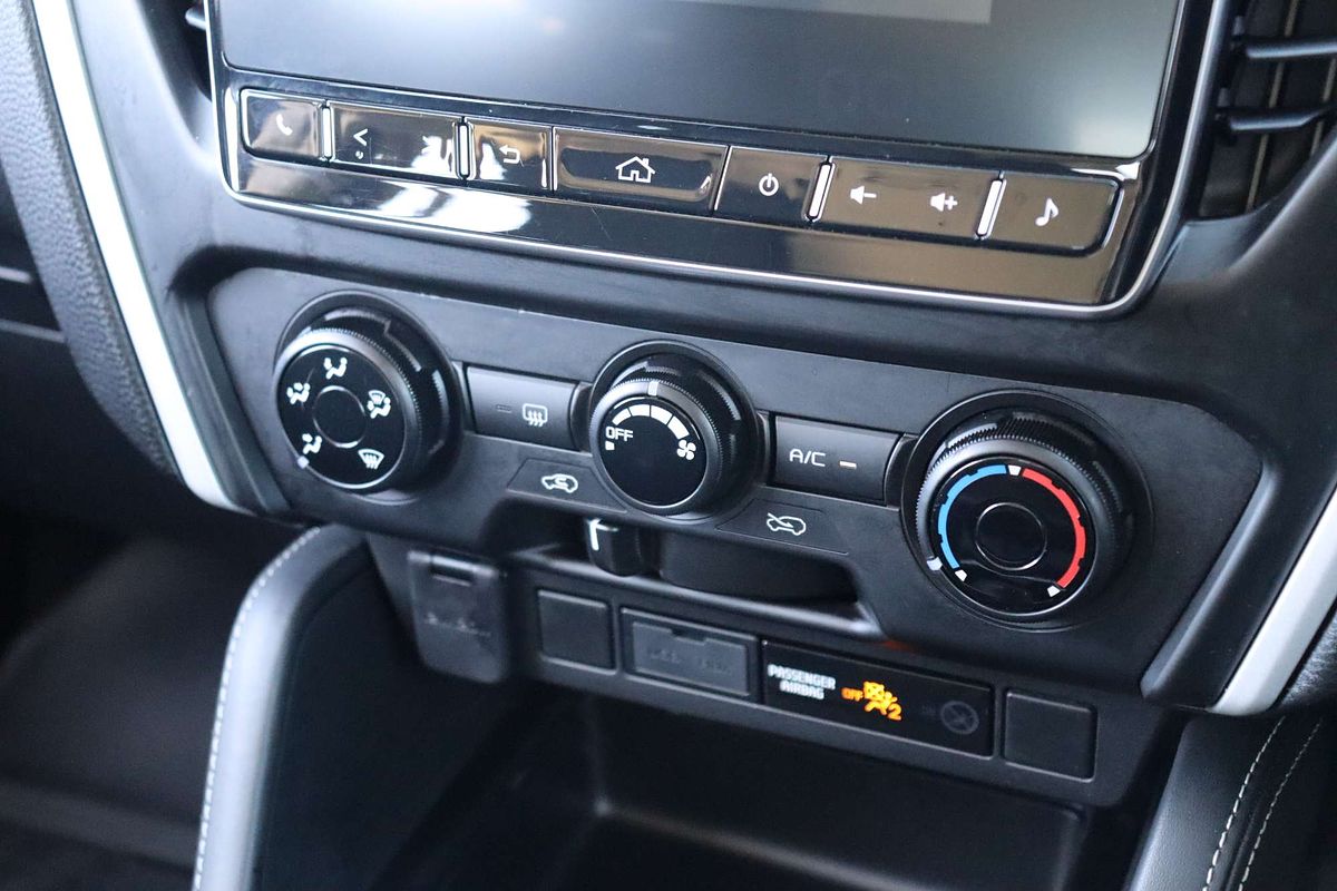 2021 Isuzu MU-X LS-M