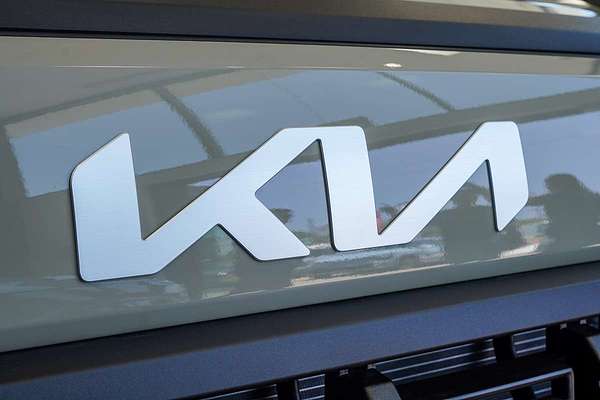 2025 Kia Tasman SX+ TK 4X4