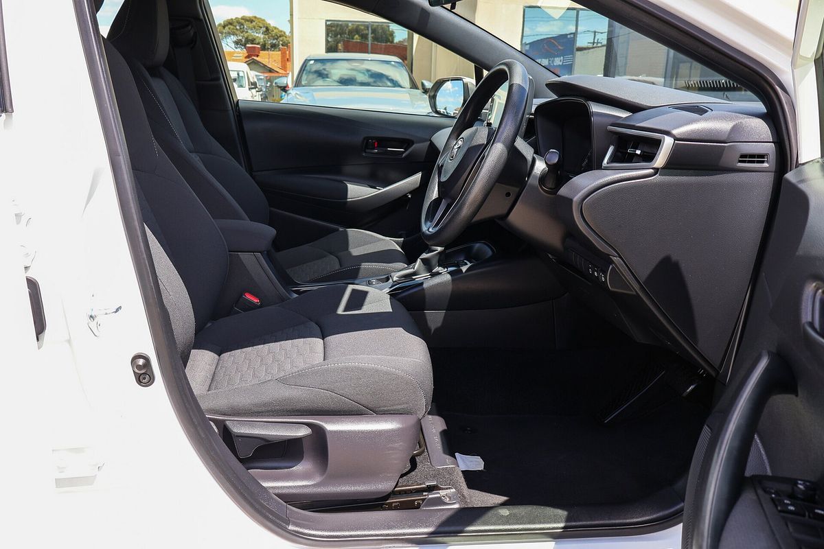 2022 Toyota Corolla Ascent Sport Hybrid ZWE211R