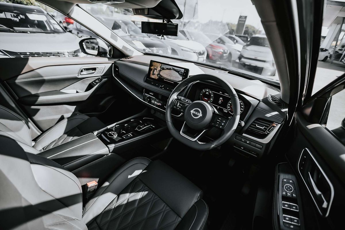 2025 Nissan X-TRAIL Ti-L e-POWER T33