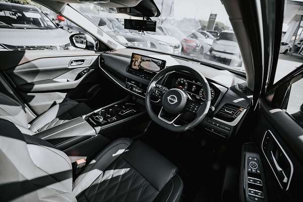 2025 Nissan X-TRAIL Ti-L e-POWER T33