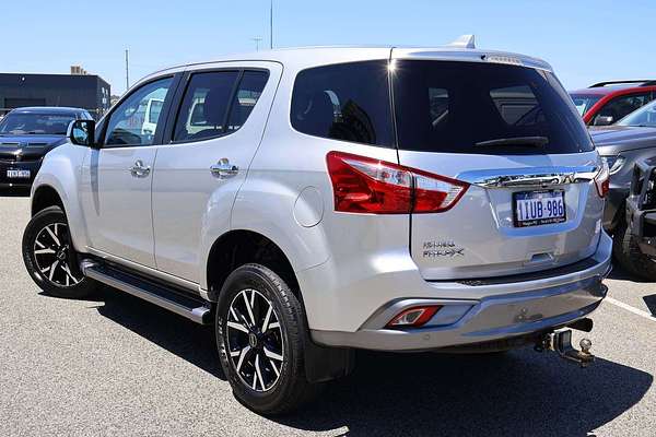 2020 Isuzu MU-X LS-U