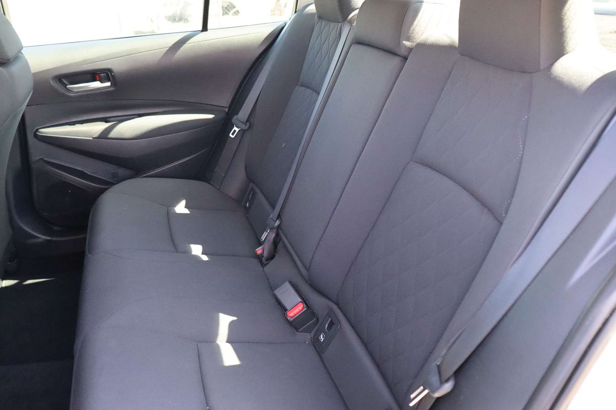 2021 Toyota Corolla Ascent Sport Hybrid ZWE211R