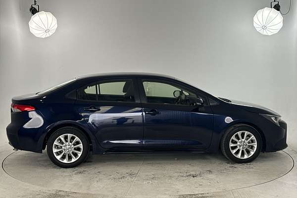 2020 Toyota Corolla Ascent Sport MZEA12R