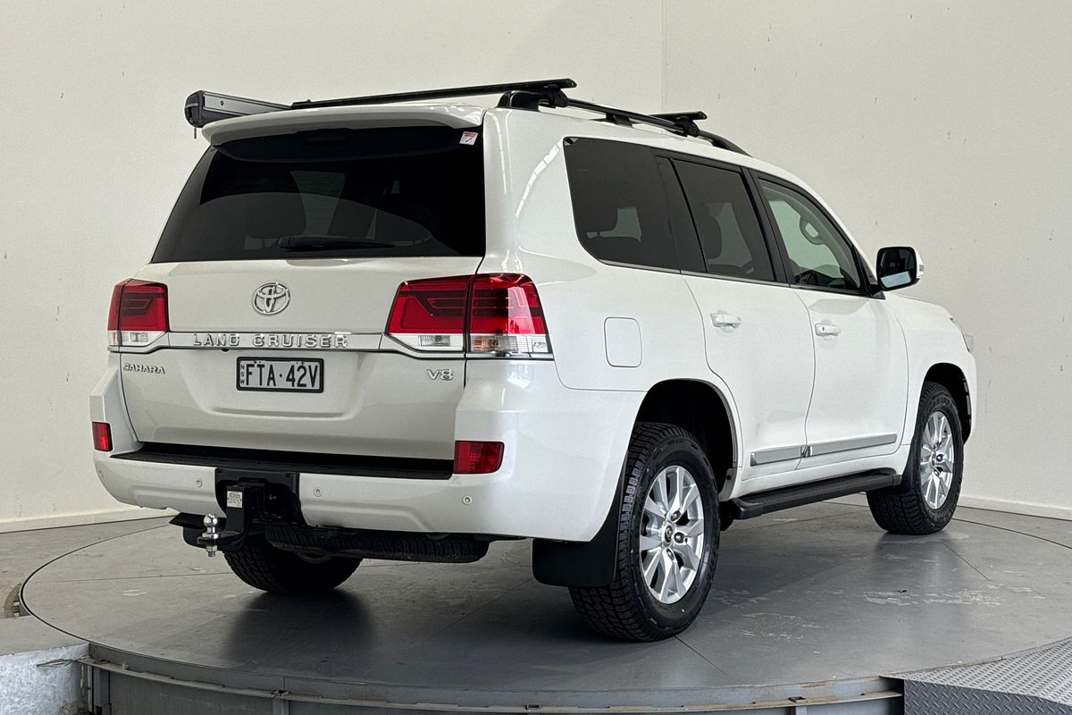 2019 Toyota Landcruiser Sahara VDJ200R