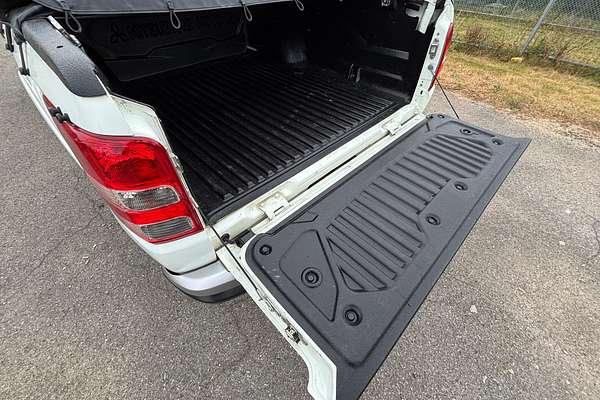 2017 Mitsubishi Triton GLX MQ 4X4