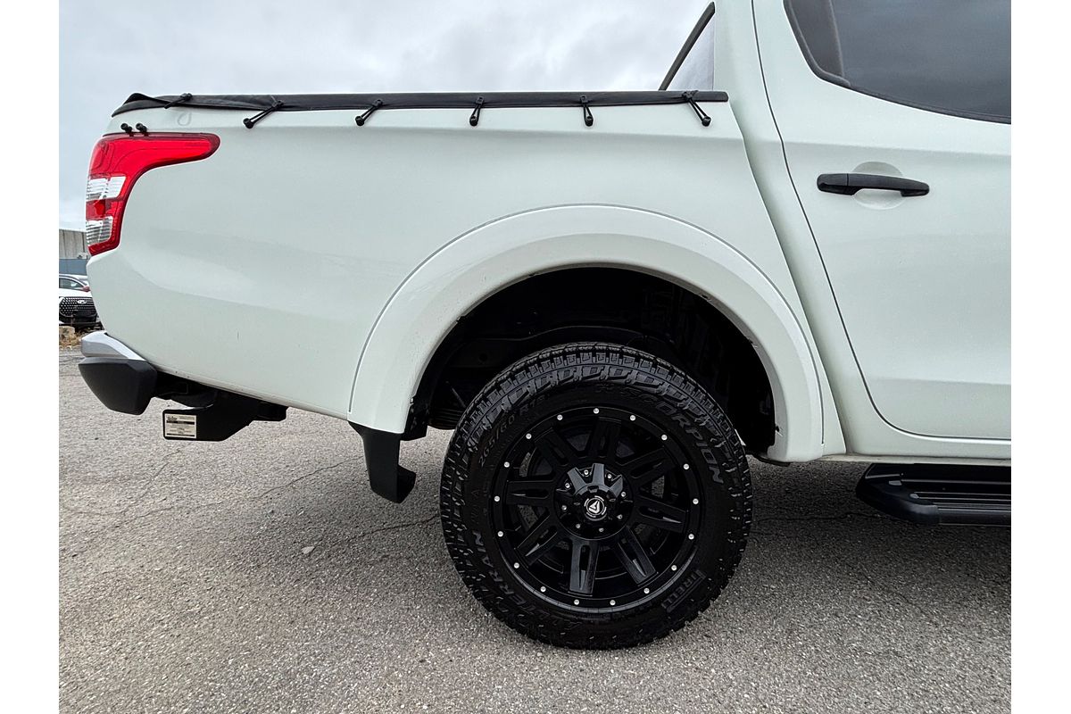 2017 Mitsubishi Triton GLX MQ 4X4