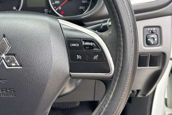 2017 Mitsubishi Triton GLX MQ 4X4