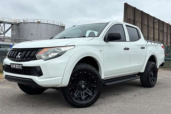 2017 Mitsubishi Triton GLX MQ 4X4