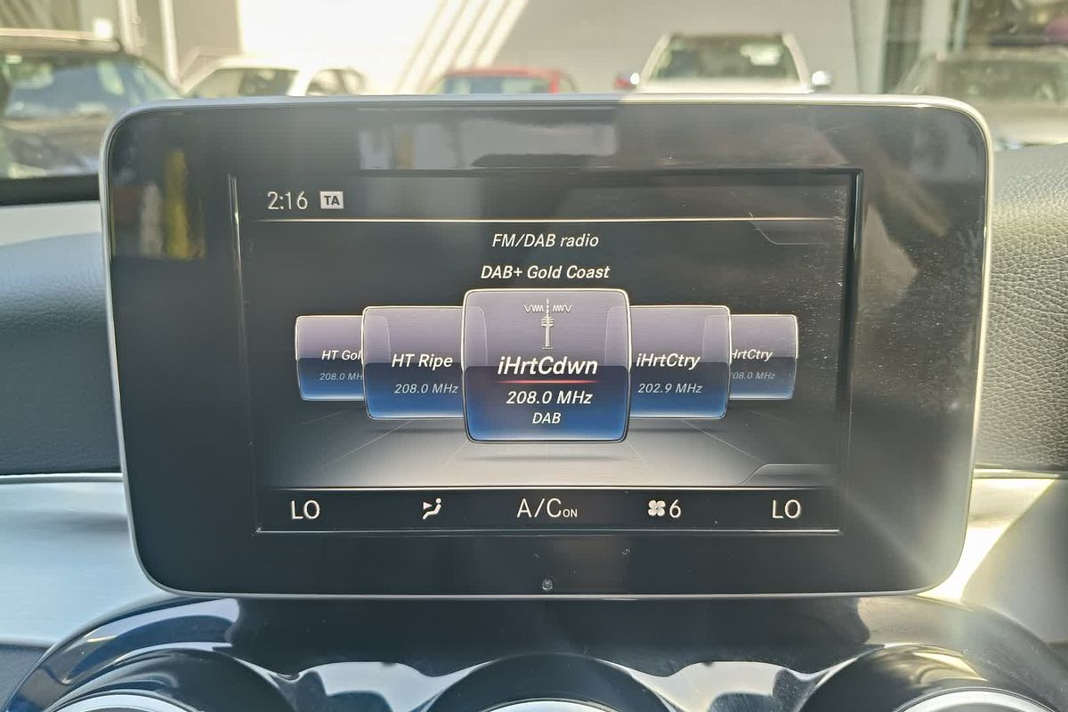 2016 Mercedes-Benz C-Class C200 W205