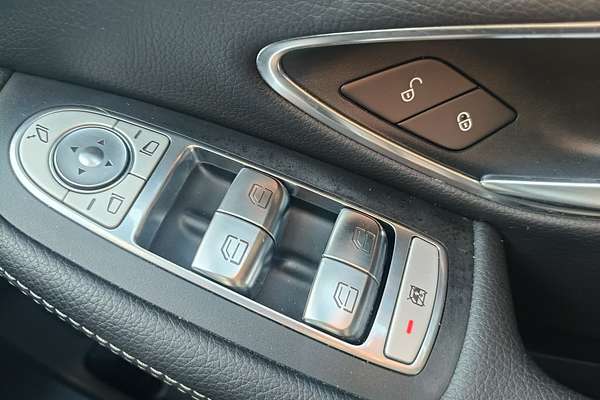 2016 Mercedes-Benz C-Class C200 W205