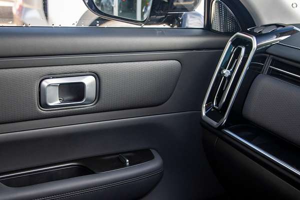 2025 Jaecoo J7 SHS Summit