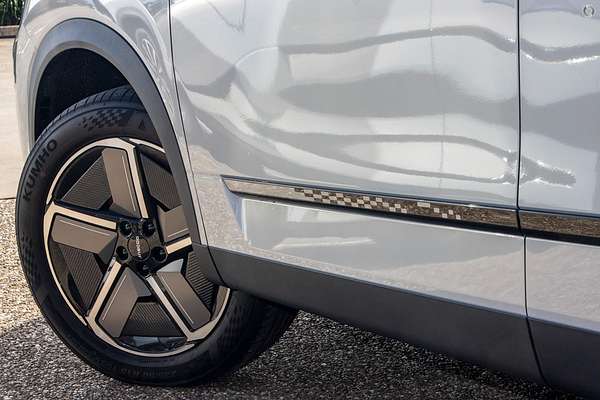 2025 Jaecoo J7 SHS Summit