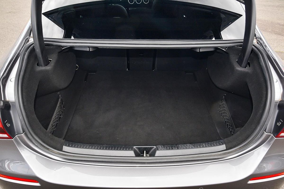 2019 Mercedes-Benz A-Class A200 V177