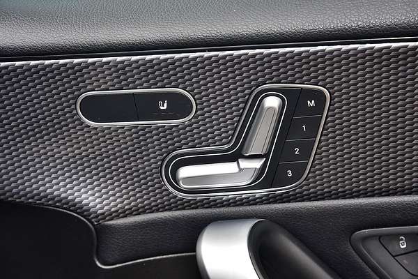 2019 Mercedes-Benz A-Class A200 V177