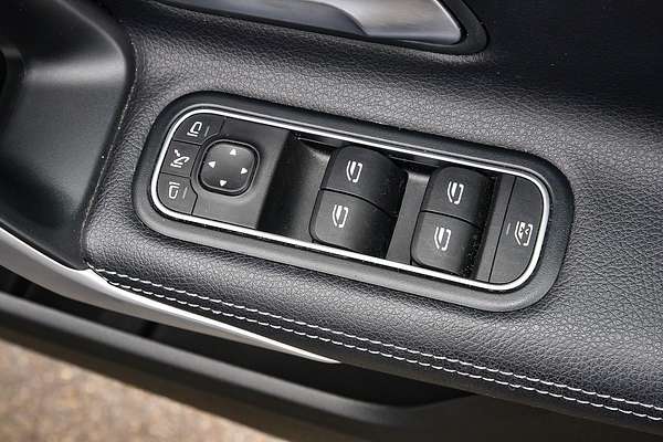 2019 Mercedes-Benz A-Class A200 V177