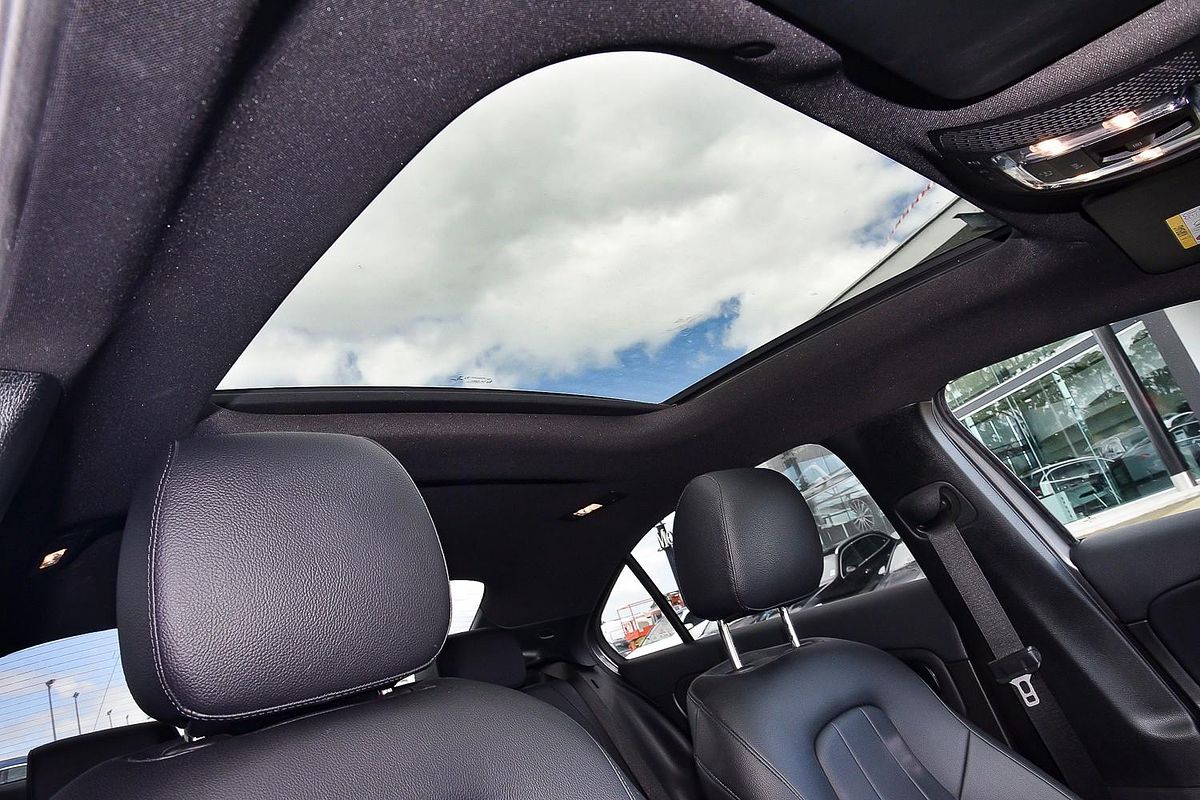 2019 Mercedes-Benz A-Class A200 V177