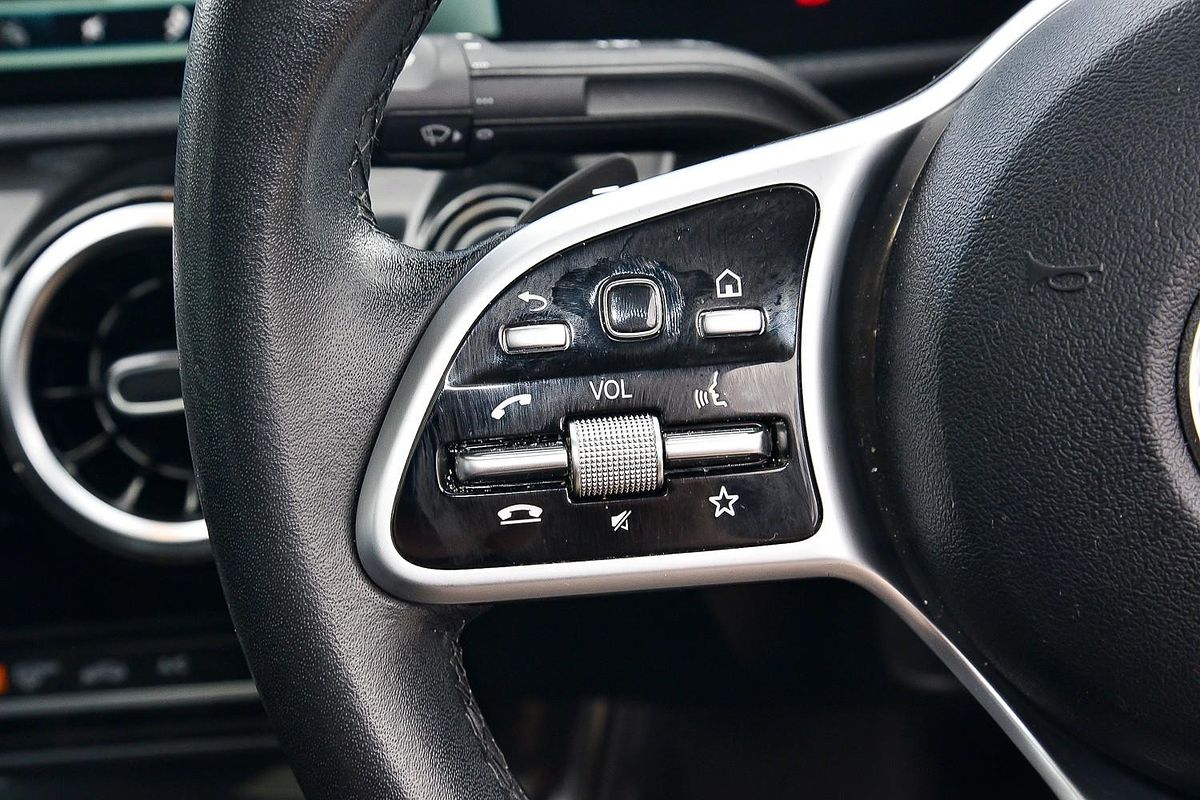 2019 Mercedes-Benz A-Class A200 V177